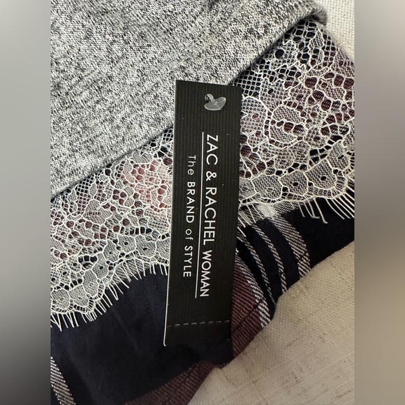 Zac & Rachel Gray and Black Lace Blouse - Picture 6 of 10